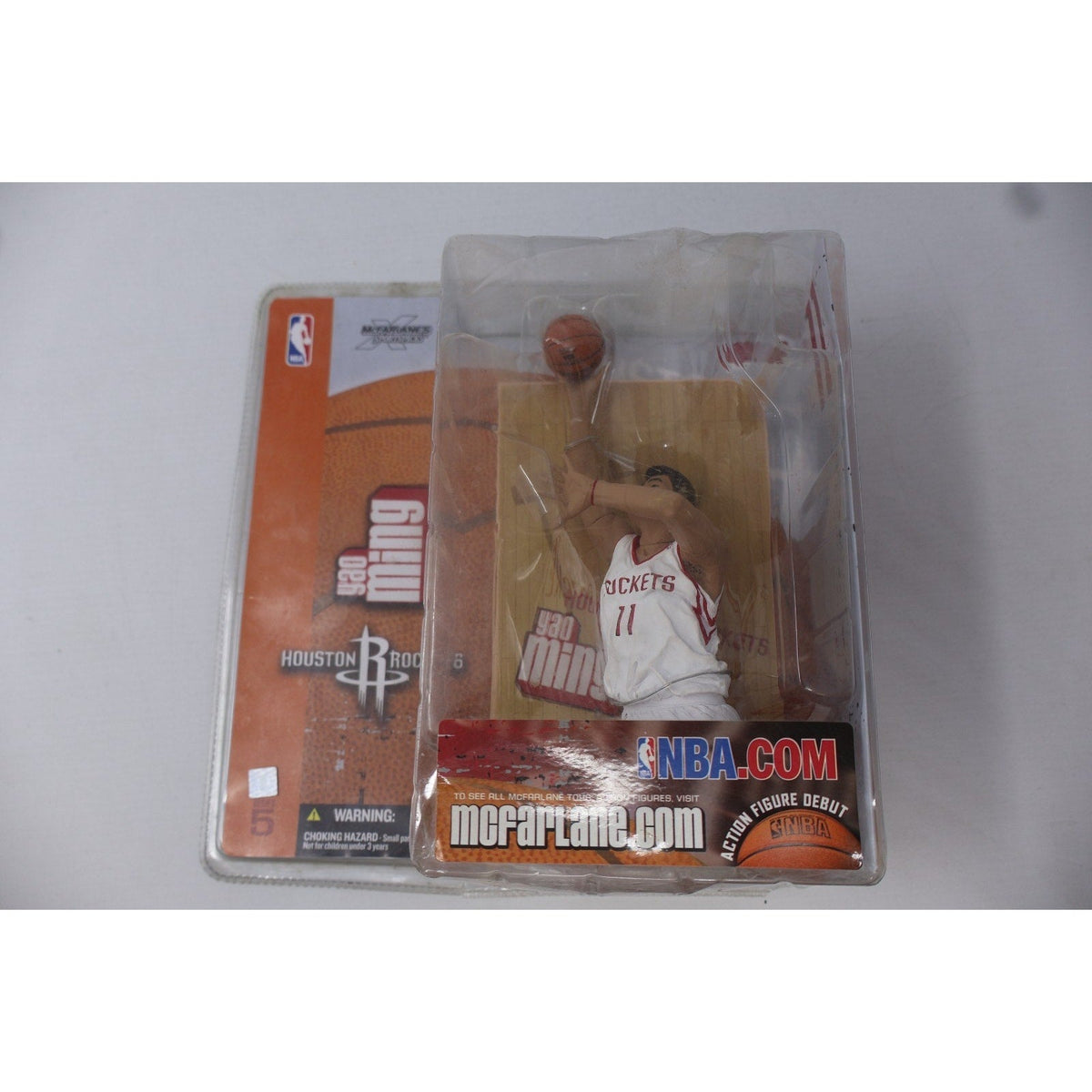 McFarlane Sports Picks Series 5 LeBron James & Yao Ming Figures Lot